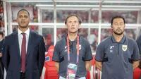 Bersanding dengan Erik ten Hag, Asisten Patrick Kluivert di Timnas Indonesia Direkomendasikan Jadi Pelatih Mees Hilgers di Eredivisie